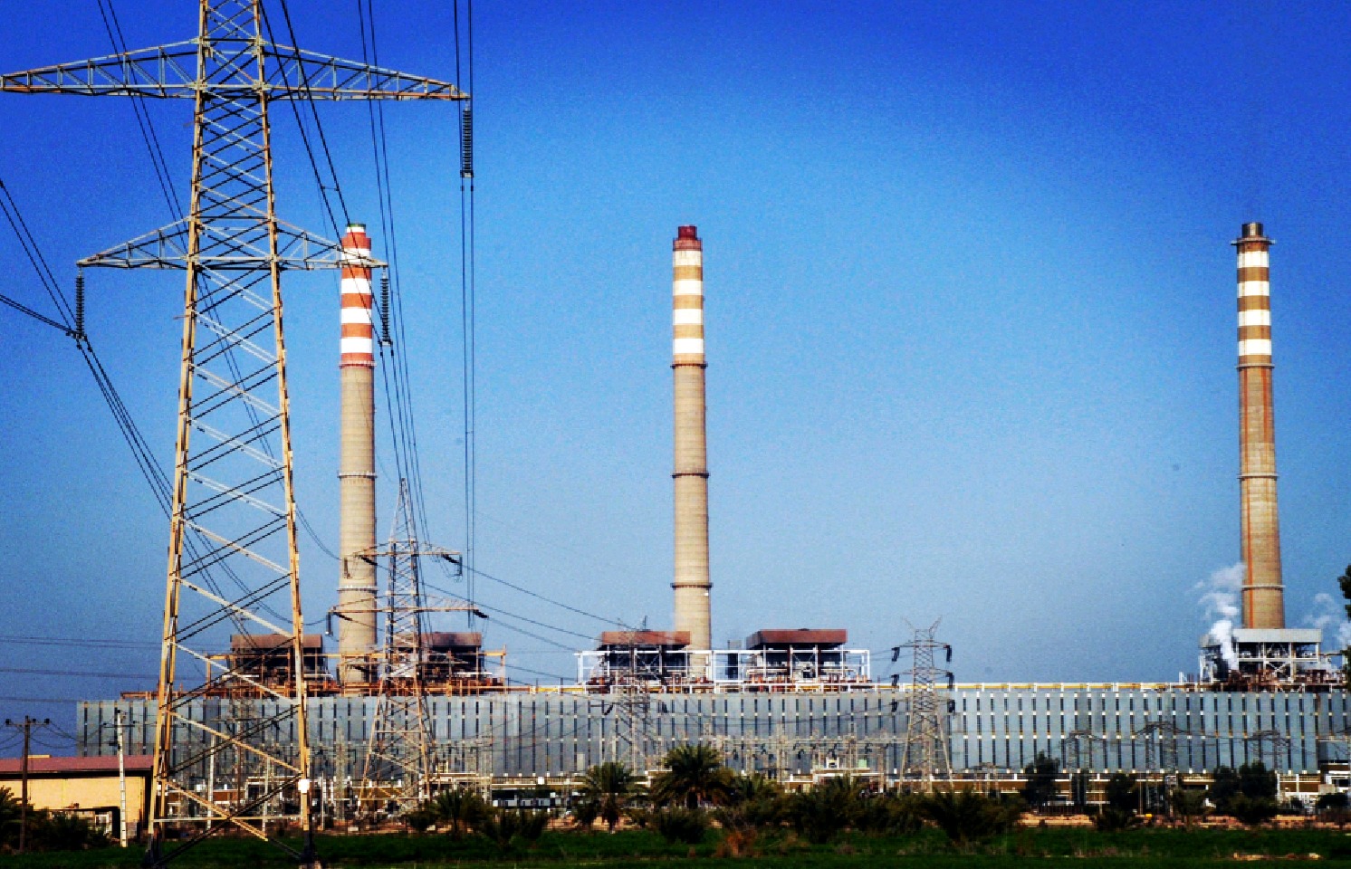 نیروگاه رامین اهواز تامین کننده برق پایدار استان خوزستان