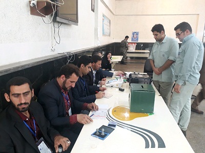 حضور همکاران نیروگاه رامین در محل اخذ رای انتخابات مجلس شورای اسلامی